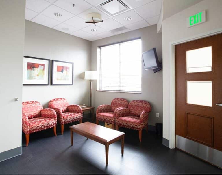 our surgery center 768x608