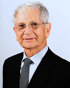 dr stanley rous 231x290 1